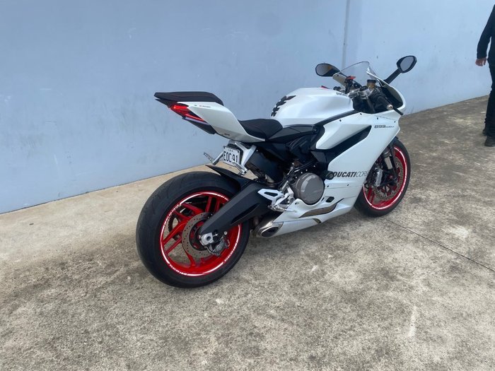 2014 DUCATI 899 PANIGALE White