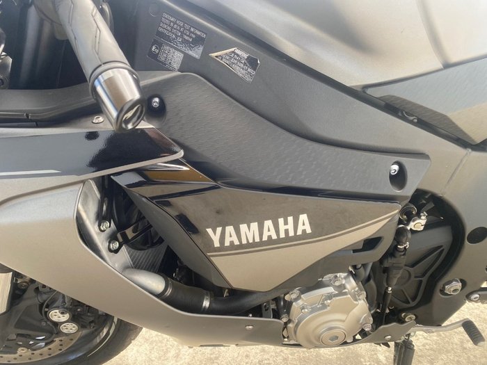 2016 Yamaha YZF-R1 Grey