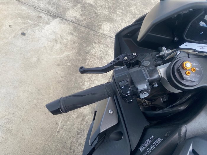 2016 Yamaha YZF-R1 Grey