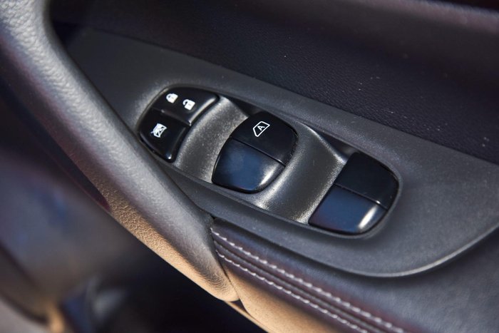 2021 Nissan X-TRAIL ST-L