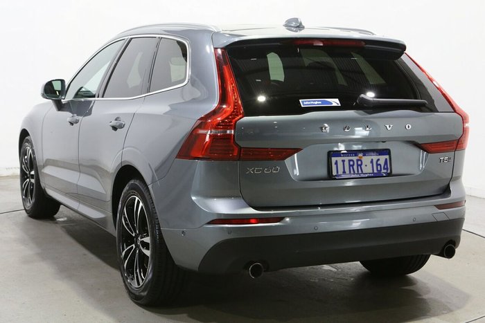2020 Volvo XC60 T5 Momentum