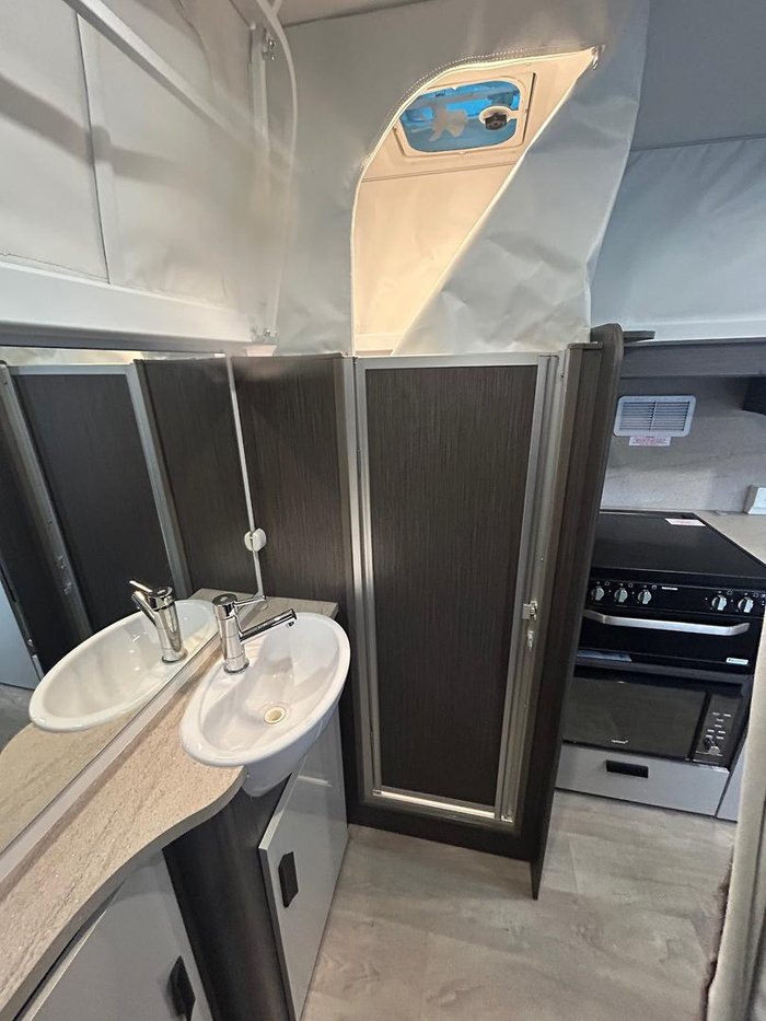 2021 Jayco 16.67-4 Journey