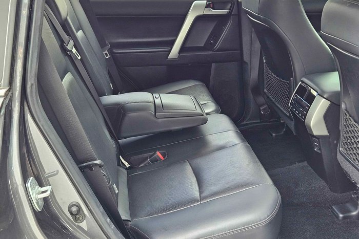 2020 Toyota Landcruiser Prado Kakadu