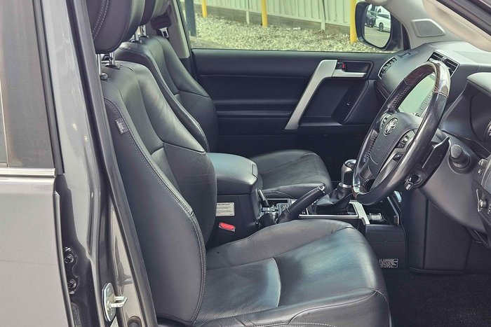 2020 Toyota Landcruiser Prado Kakadu