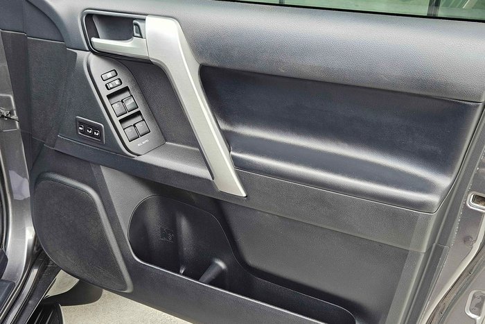 2020 Toyota Landcruiser Prado Kakadu