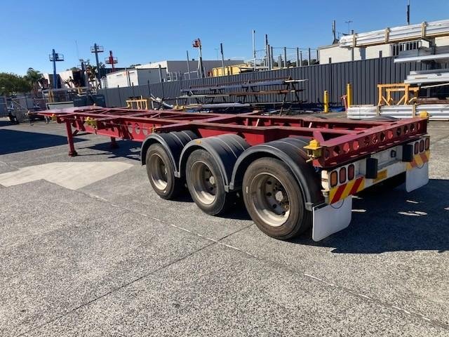 2008 Krueger 45-48 Skeletal Red