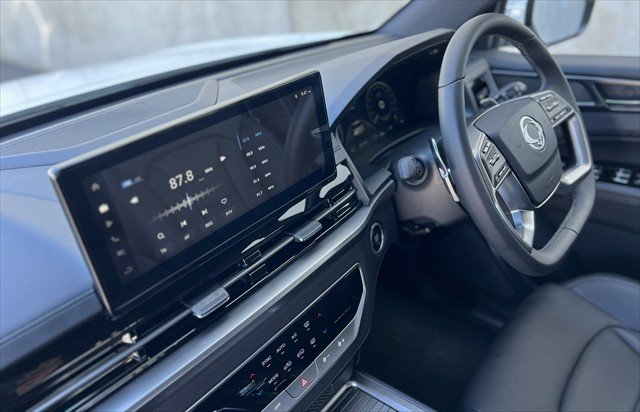 2025 KGM Rexton ELX
