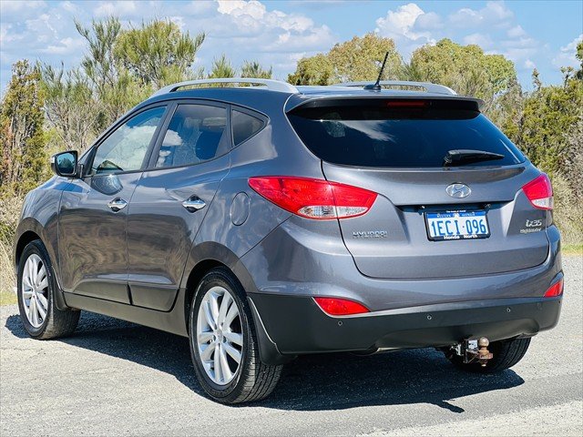 2012 Hyundai ix35 Highlander