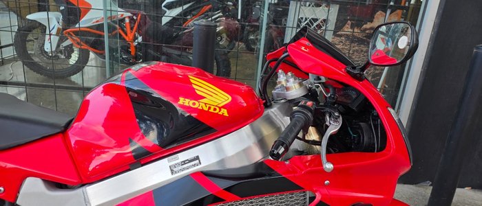 2000 Honda VTR1000SP-1 RED