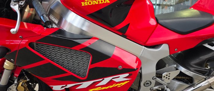2000 Honda VTR1000SP-1 RED