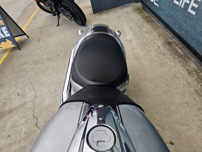 2013 Suzuki VZR 1800 BOULEVARD (M109R) Silver