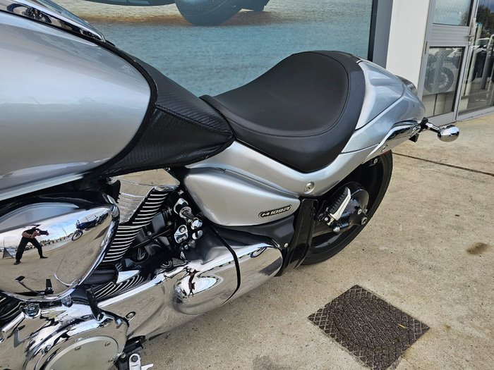 2013 Suzuki VZR 1800 BOULEVARD (M109R) Silver