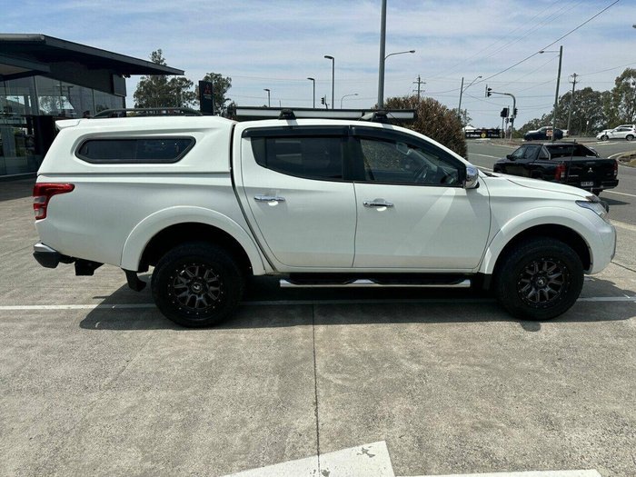 2016 Mitsubishi Triton GLS