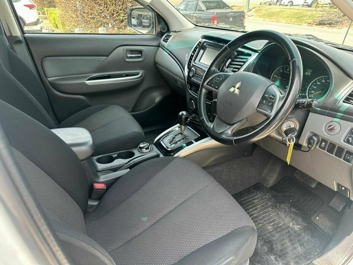 2016 Mitsubishi Triton GLS