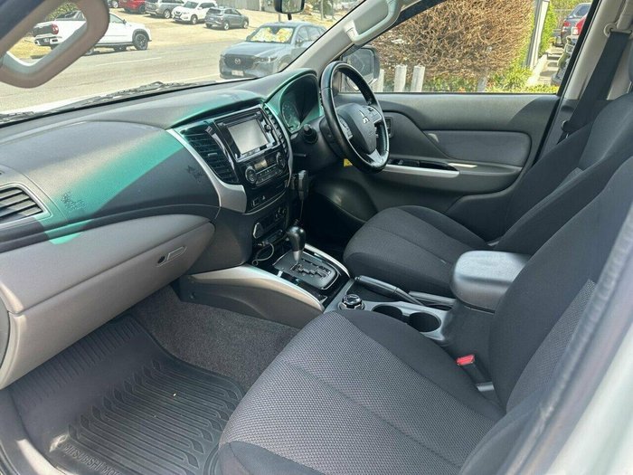 2016 Mitsubishi Triton GLS