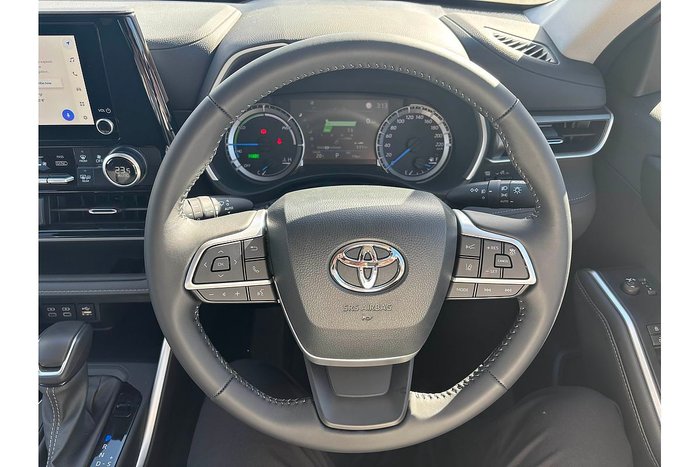 2024 Toyota Kluger GX