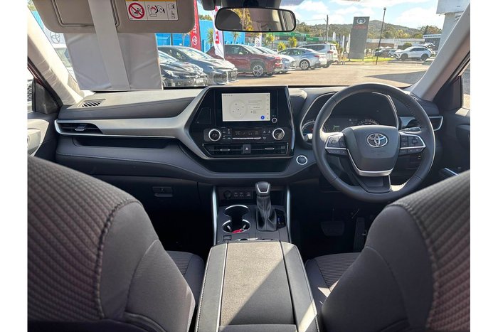 2024 Toyota Kluger GX