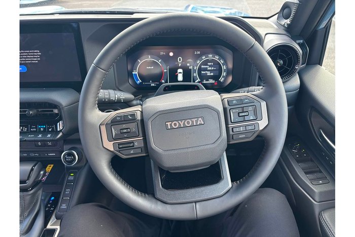 2025 Toyota Landcruiser Prado Altitude