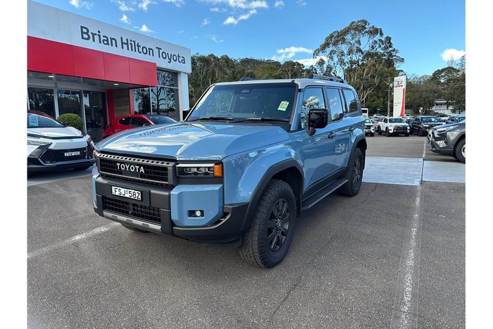2025 Toyota Landcruiser Prado Altitude