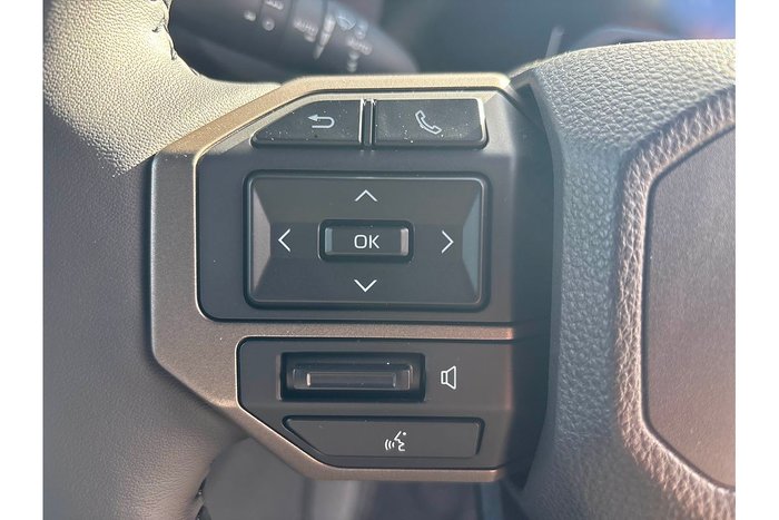 2025 Toyota Landcruiser Prado Altitude