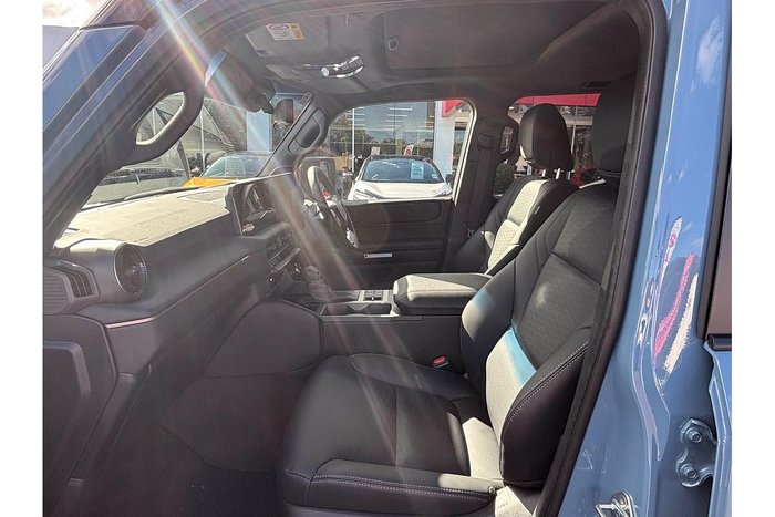 2025 Toyota Landcruiser Prado Altitude