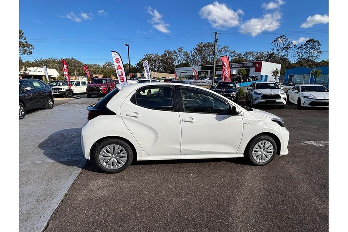 2025 Toyota Yaris Ascent Sport Hybrid
