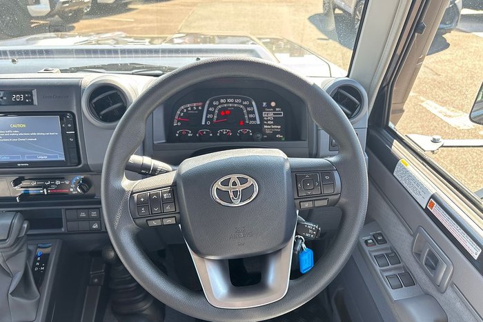2025 Toyota Landcruiser GXL