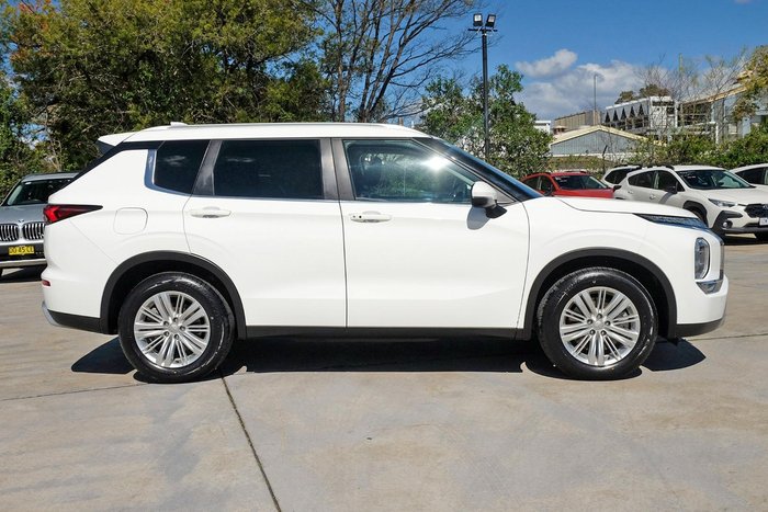 2022 Mitsubishi Outlander LS ZM MY23 AWD White