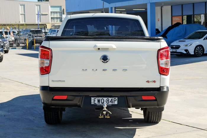 2022 SsangYong Musso Ultimate Q250 MY22 4X4 Dual Range WHITE