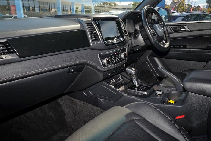 2022 SsangYong Musso Ultimate Q250 MY22 4X4 Dual Range WHITE