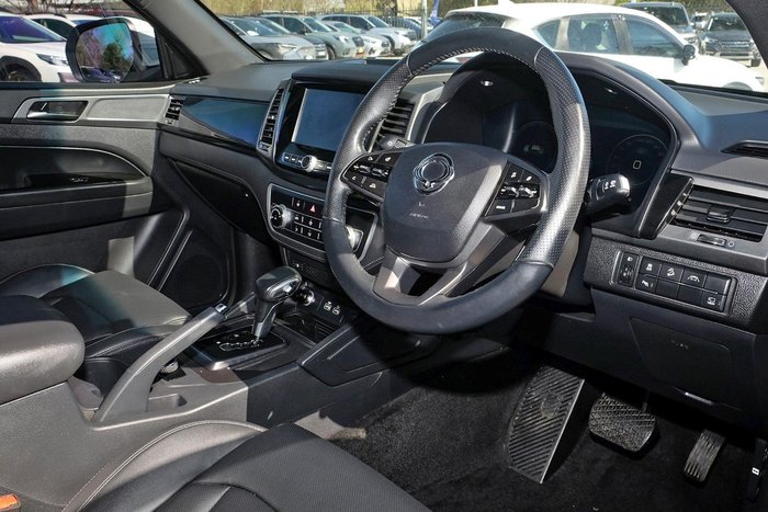 2022 SsangYong Musso Ultimate Q250 MY22 4X4 Dual Range WHITE