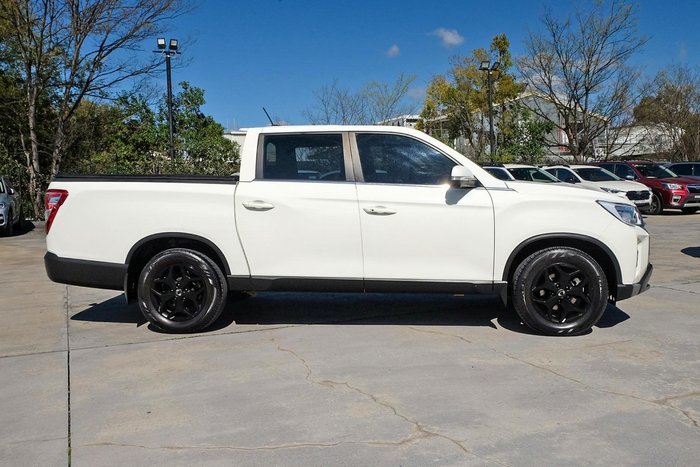 2022 SsangYong Musso Ultimate Q250 MY22 4X4 Dual Range WHITE