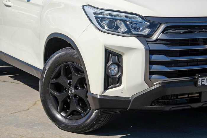2022 SsangYong Musso Ultimate Q250 MY22 4X4 Dual Range WHITE