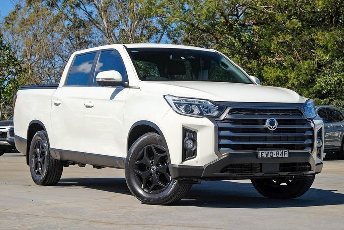 2022 SsangYong Musso Ultimate Q250 MY22 4X4 Dual Range WHITE