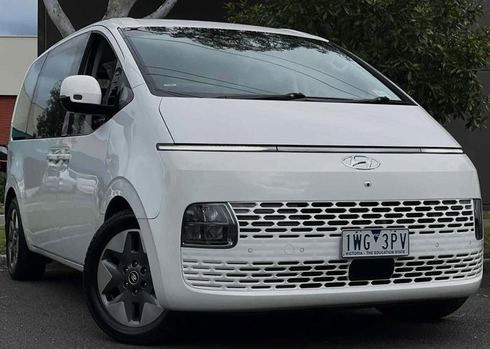 2022 Hyundai STARIA US4.V1 MY22 AWD Creamy White