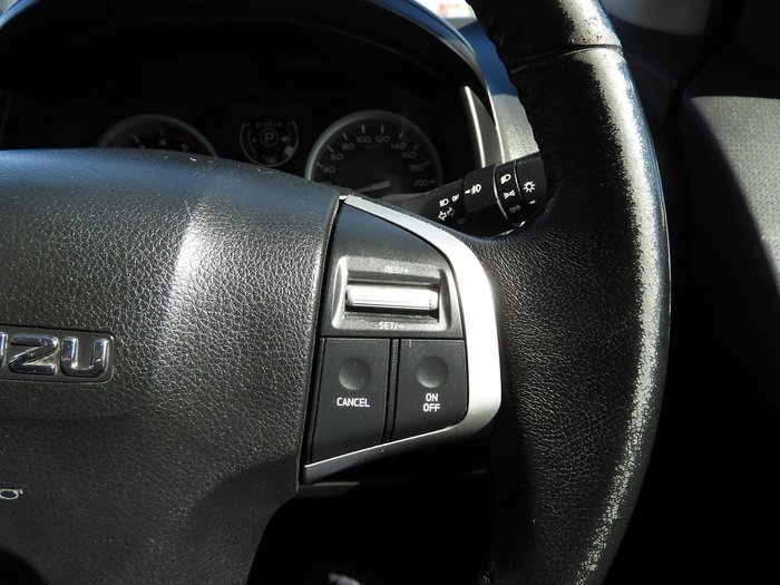 2017 Isuzu D-MAX LS-Terrain