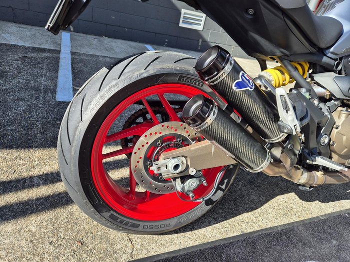 2017 Ducati Monster 821 Monster Grey