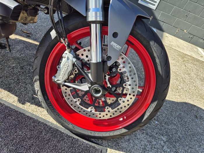 2017 Ducati Monster 821 Monster Grey