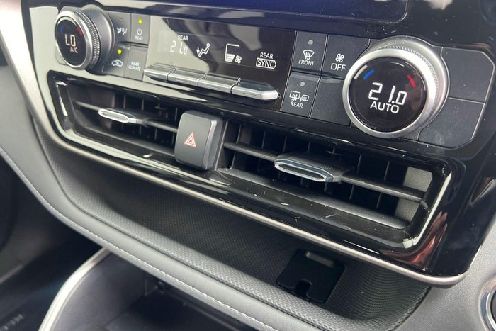 2023 Toyota Kluger GX