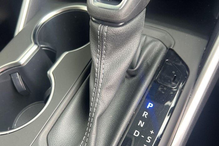 2023 Toyota Kluger GX