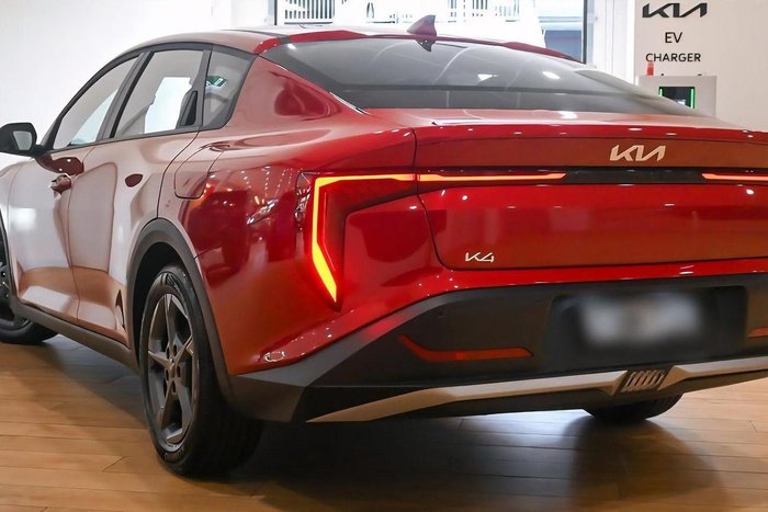 2025 Kia K4 S