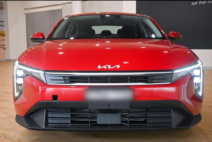 2025 Kia K4 S