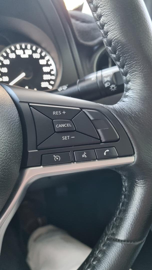 2024 Nissan Navara ST-X