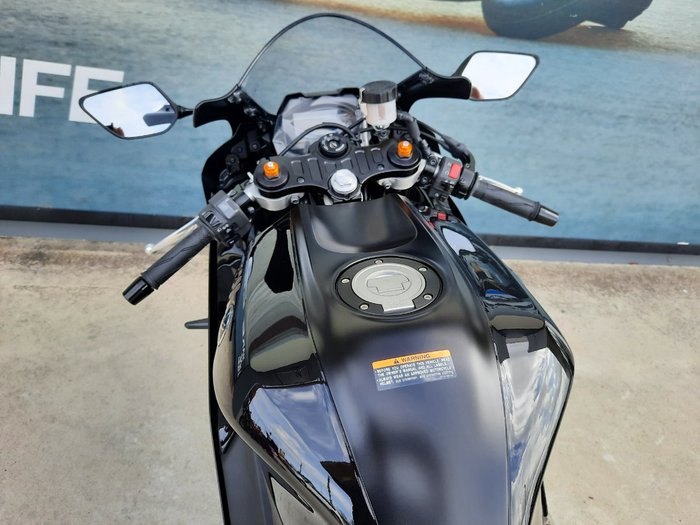 2025 Yamaha 2025 Yamaha 655CC YZF-R7LA SPORTS GREY