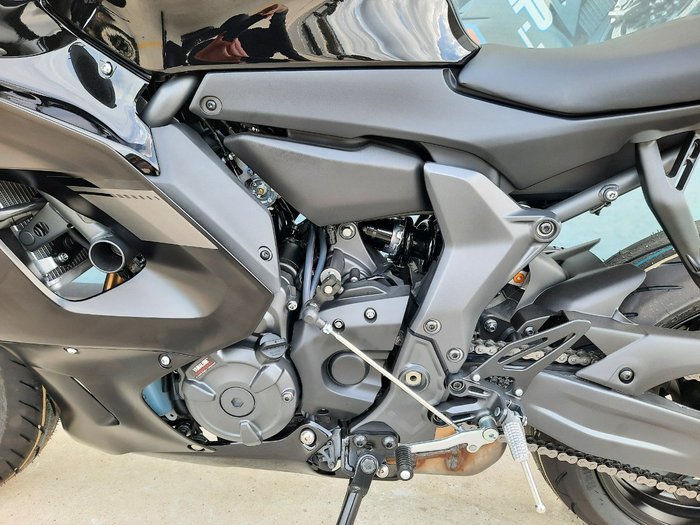 2025 Yamaha 2025 Yamaha 655CC YZF-R7LA SPORTS GREY