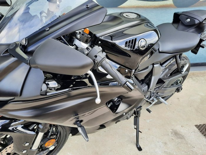 2025 Yamaha 2025 Yamaha 655CC YZF-R7LA SPORTS GREY