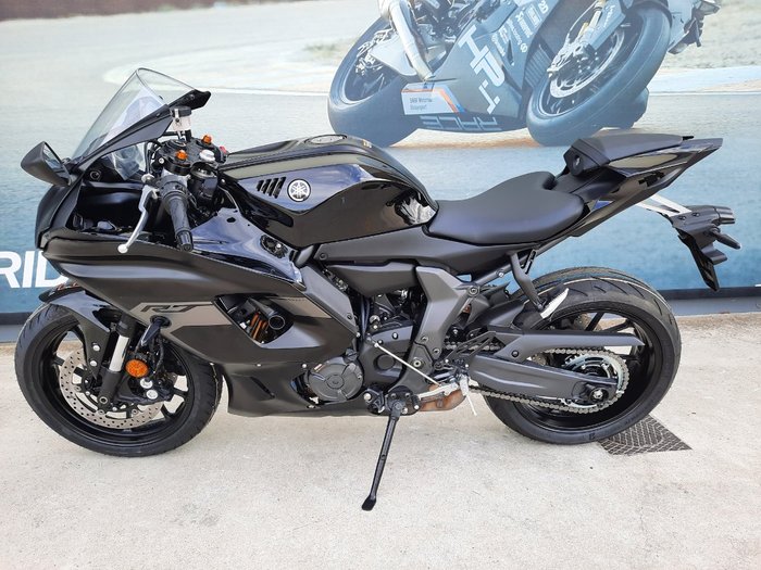 2025 Yamaha 2025 Yamaha 655CC YZF-R7LA SPORTS GREY
