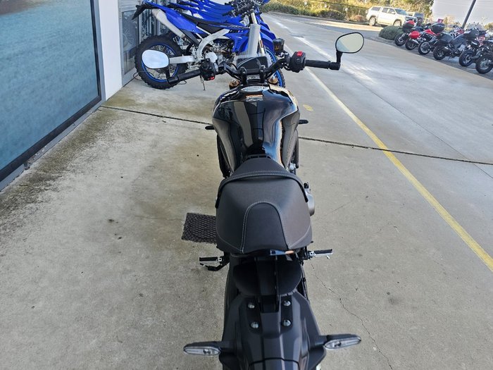 2025 Yamaha XSR900 (MTM890A) Black