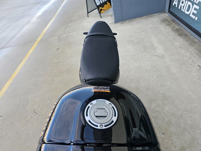 2025 Yamaha XSR900 (MTM890A) Black