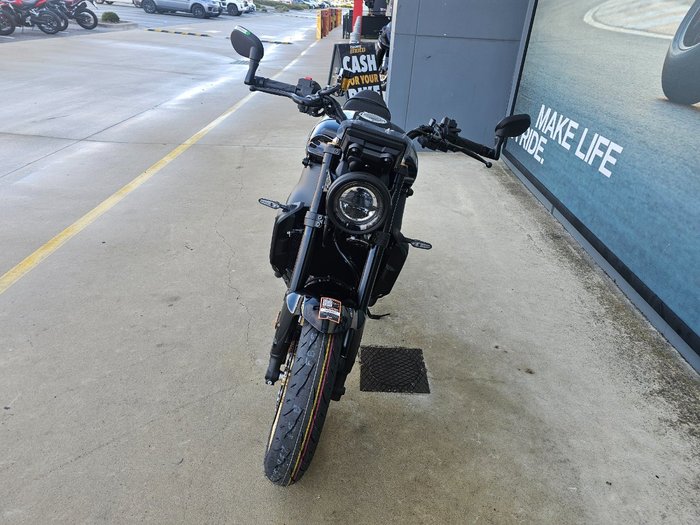 2025 Yamaha XSR900 (MTM890A) Black